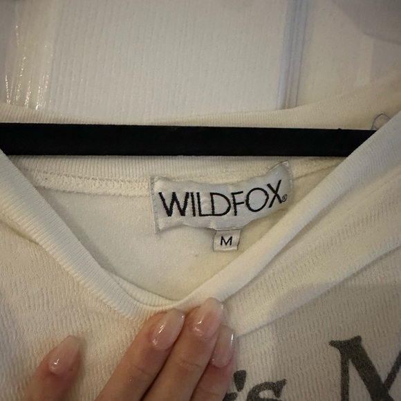 WILDFOX Sweater - Picture 2 of 3